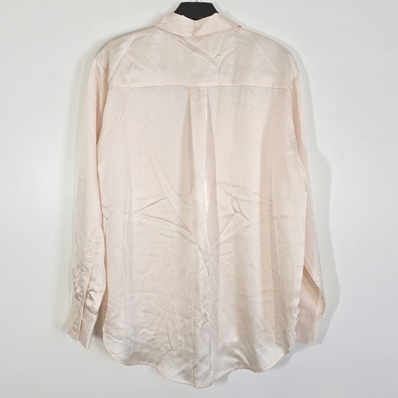 NWT LBLC the Label Smith Ivory Button Up Blouse Medium - Picture 3 of 9